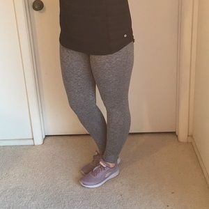 Queenie Ke High-Waisted Leggings